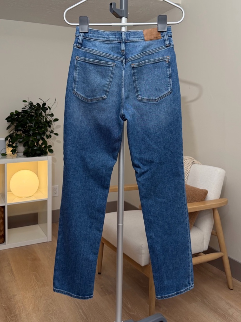Women’s | Madewell High Rise Slim Boy Jean, Medium Wash | Size 27 - Picture 4 of 8